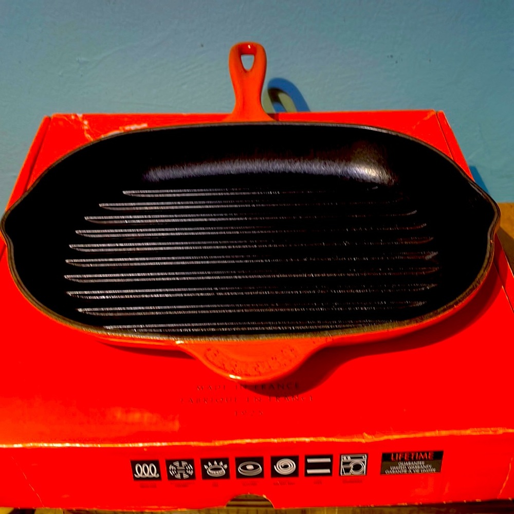 ENAMELED Skillet grill